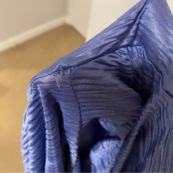 Dynamite wrap top - Picture 4 of 5